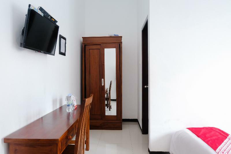 Oyo 350 D' Maktab Homestay Syariah Malang Exteriör bild